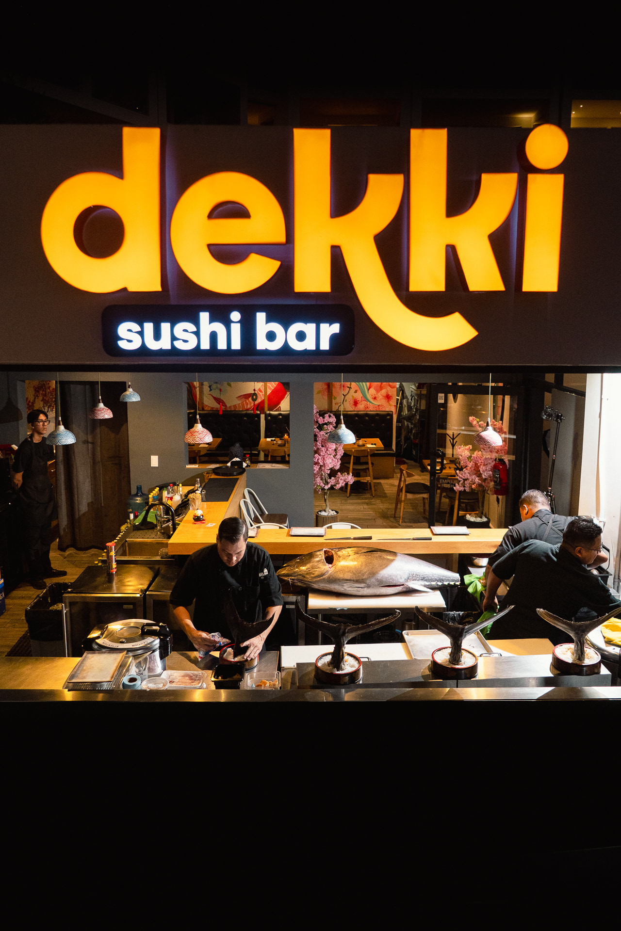 Equipo Dekki Sushi Bar en ronqueo de atún
